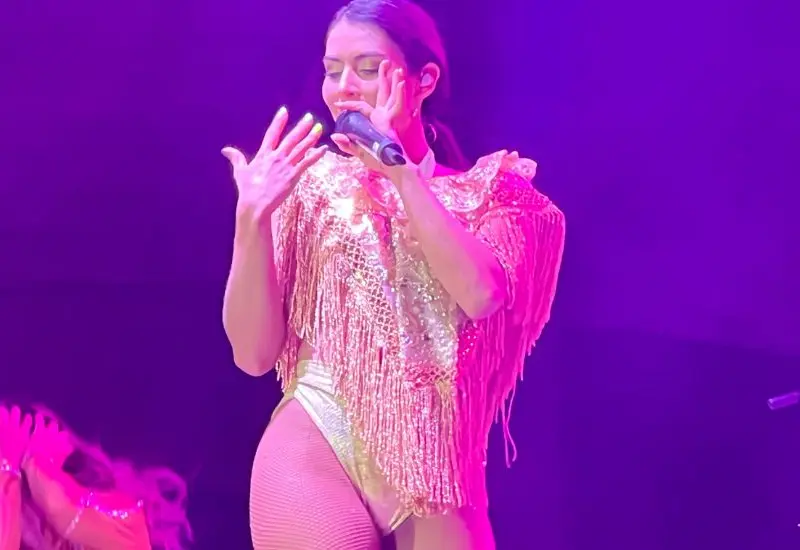 maria_leon