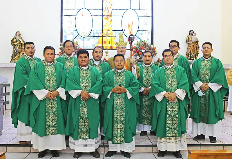 sacerdotes
