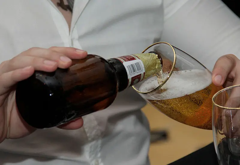 Es posible que al final del maratón o durante éste tengas problemas familiares por tu forma de beber o consumir drogas, o ambas.