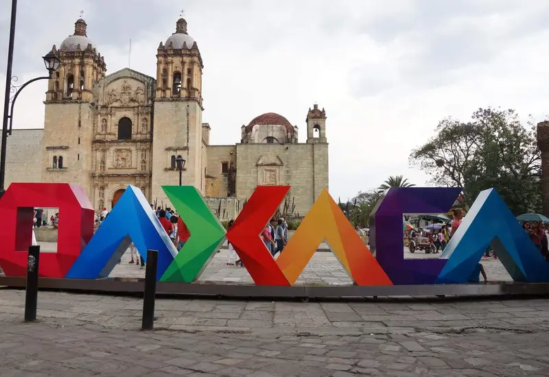oaxaca_letras_letrero