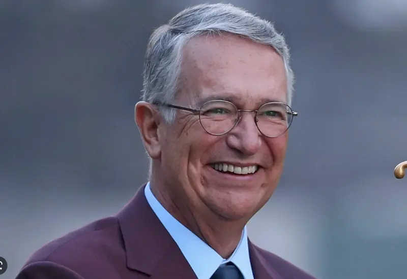 Ricardo Salinas Pliego, quien dio su punto de vista a través de su red social Twitter explicando lo que, según él, pudo haber ocurrido en el ataque a Ciro Gómez Leyva.   