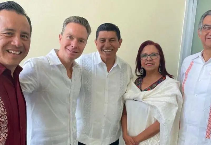 salomon_jara_y_funcionarios_de_morena