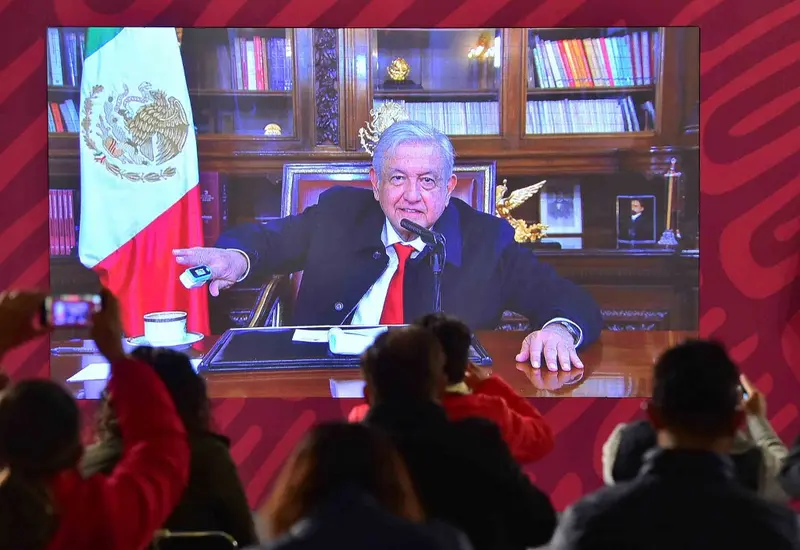 AMLO en videollamada