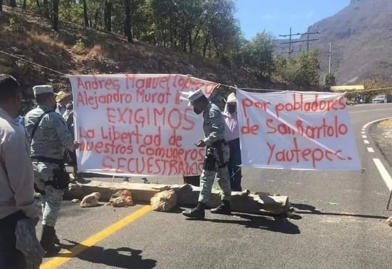 carretera-bloqueada
