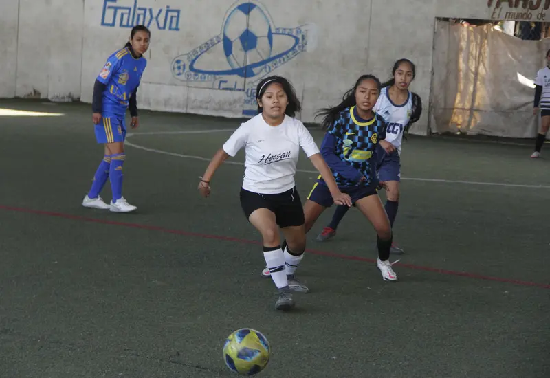 jugadora-de-futbol