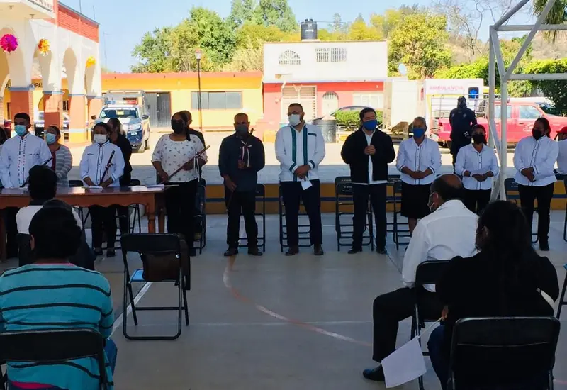 Toma de posesión en la Mixteca.