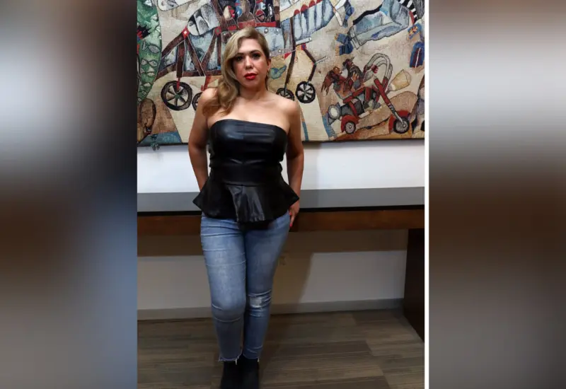 Autora Vivian Sánchez