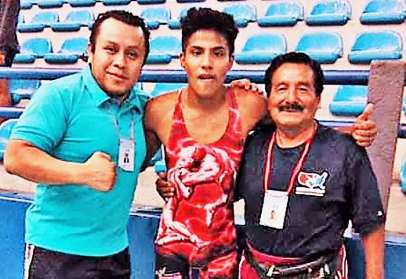 julio-gomez-y-su-nieto