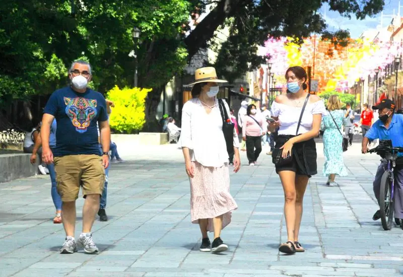 personas-caminando