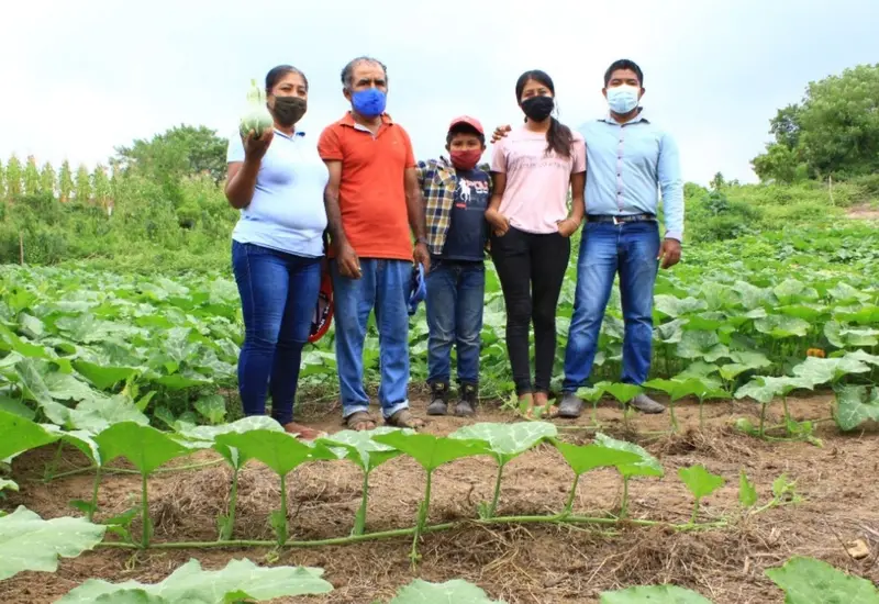 agricultores