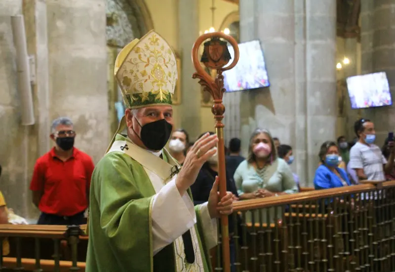 arzobispo_villalobos