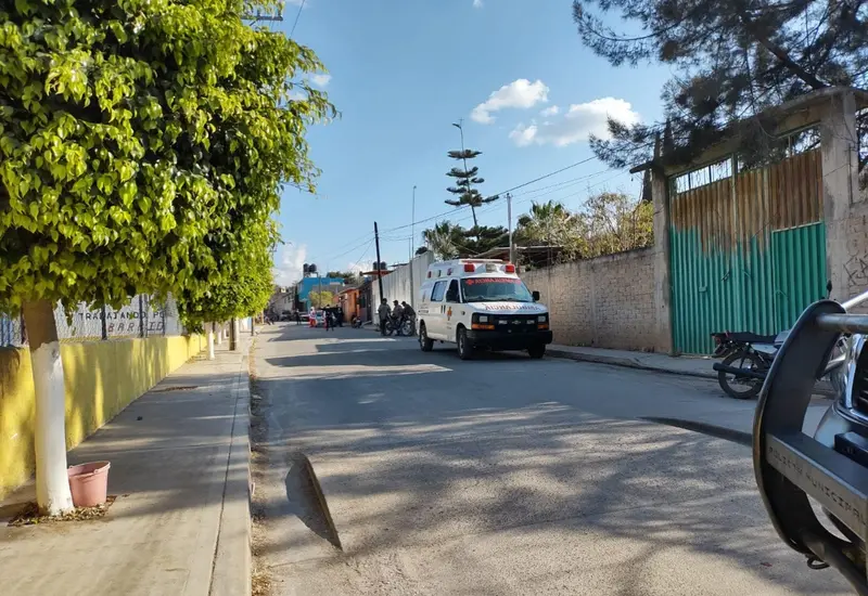 ambulancia-y-elementos-de-seguridad