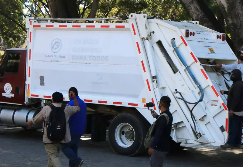 urge-mantenimiento-camiones-basura 