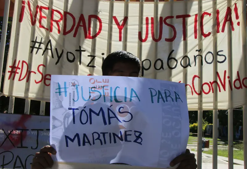 pancarta-justicia-para-tomas-martinez
