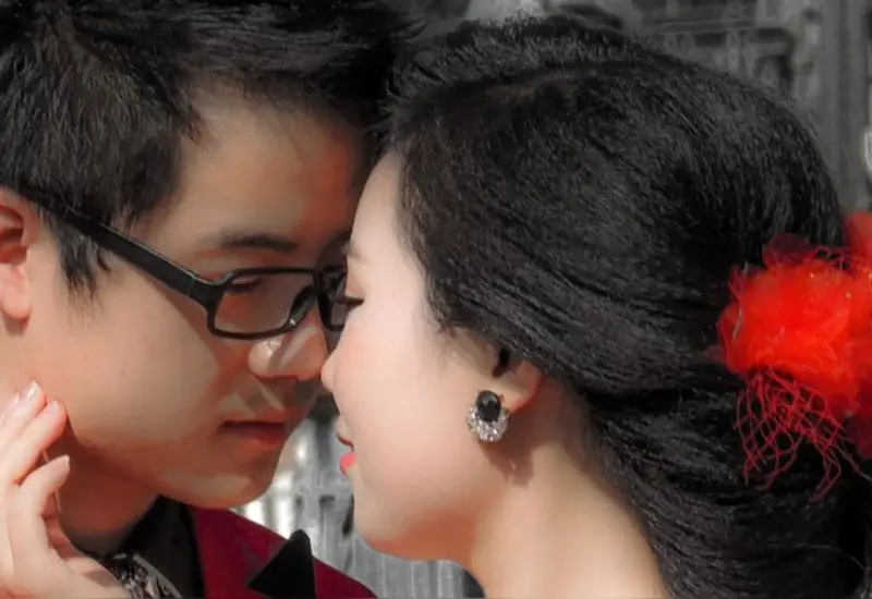 buscan_crear_parejas_en_china