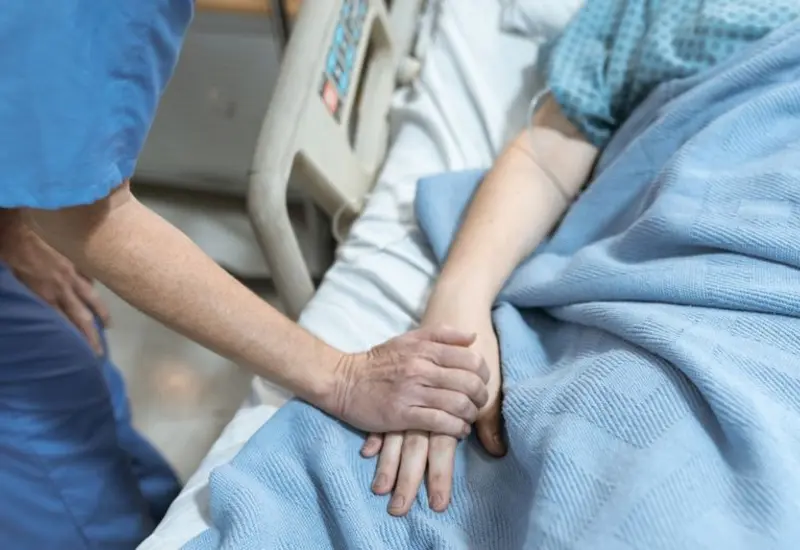 persona_hospitalizada 