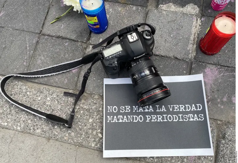 camara_sobre_mensaje