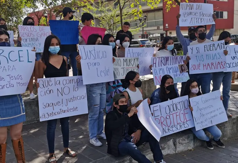 activistas_protestan_en_el_llano