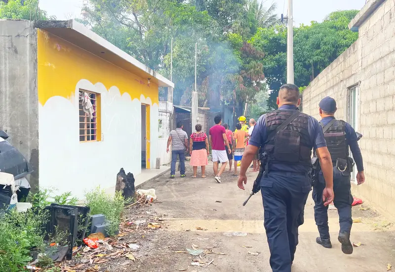 policias