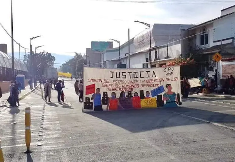 gente_bloqueando