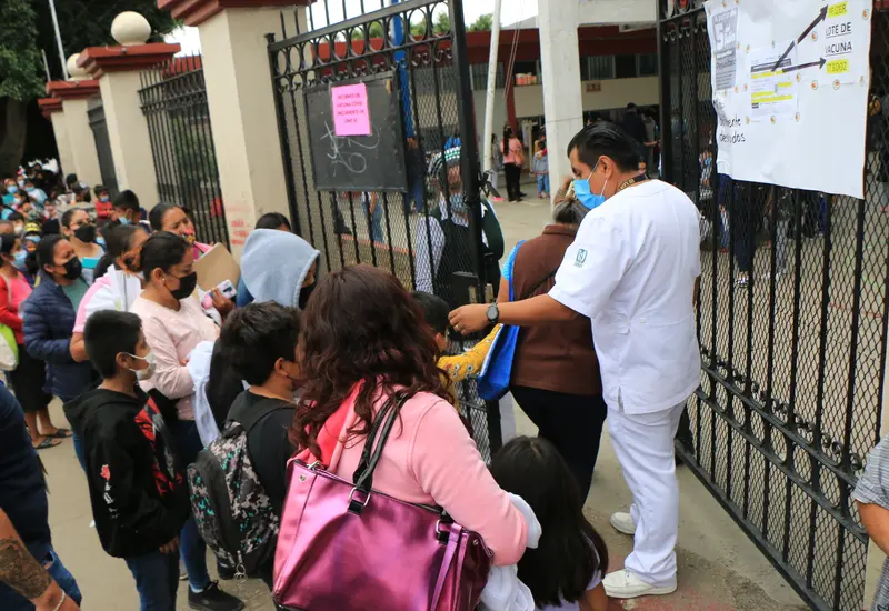 fila_de_vacunacion