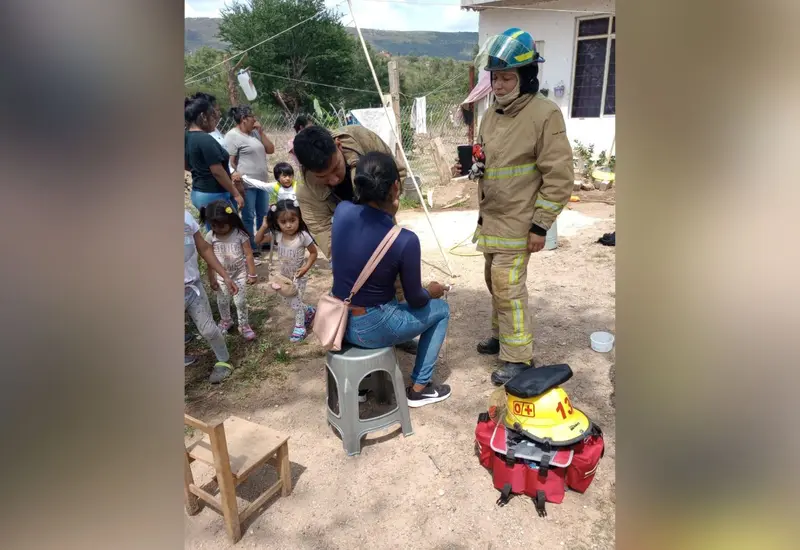 mujer_bombero
