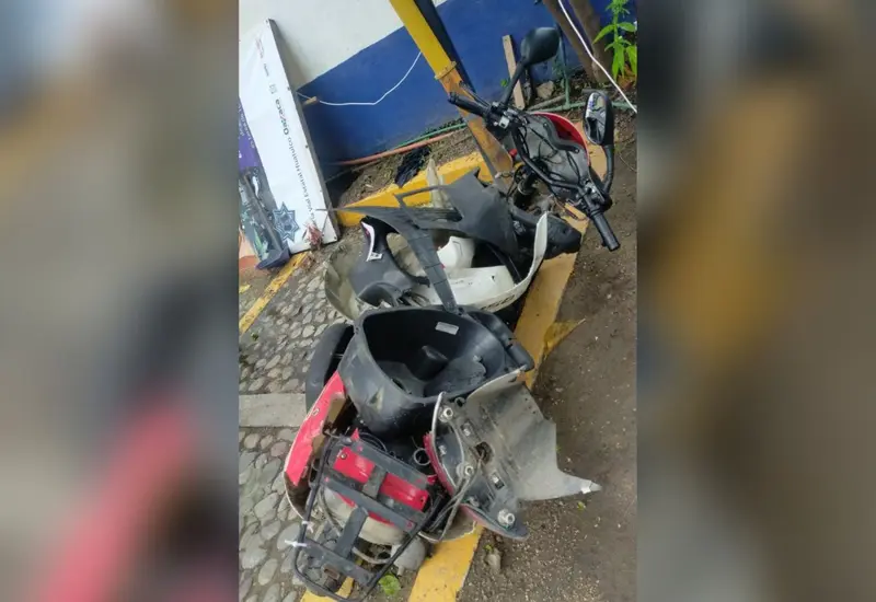 motocicleta_dañada