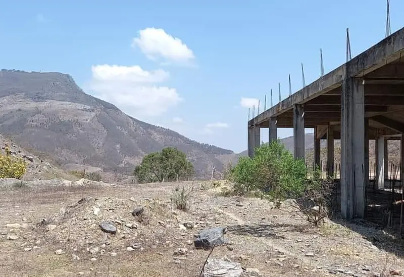 construccion_sierra_sur