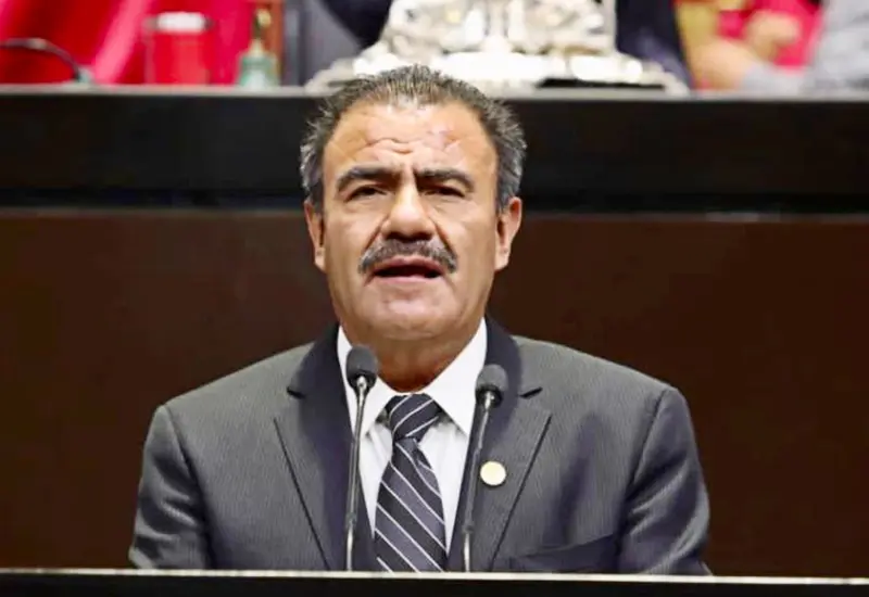 armando-contreras 