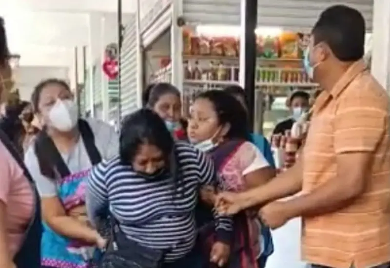 estafadora_a_punto_de_ser_linchada