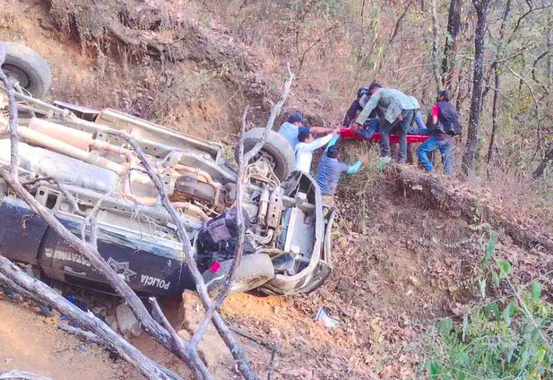 vuelca_patrulla_en_oaxaca