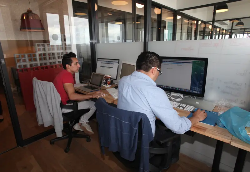 trabajadores_en_empresas