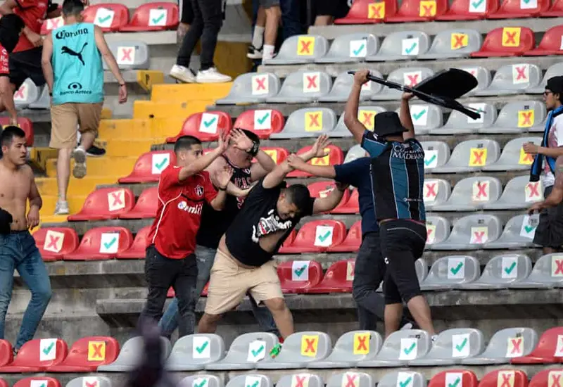 pelea-de-hombres