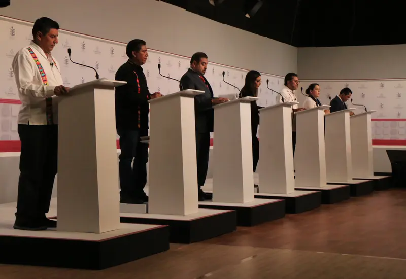 candidatos_durante_segundo_debate