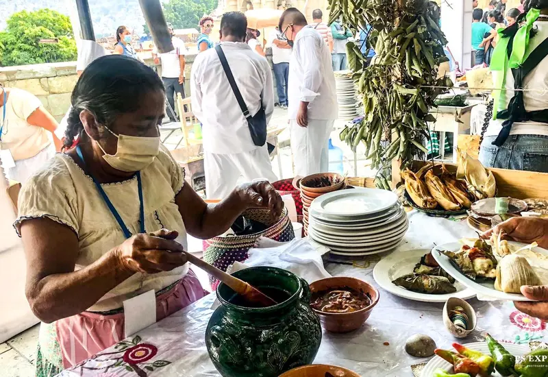 cocinera-tradicional 