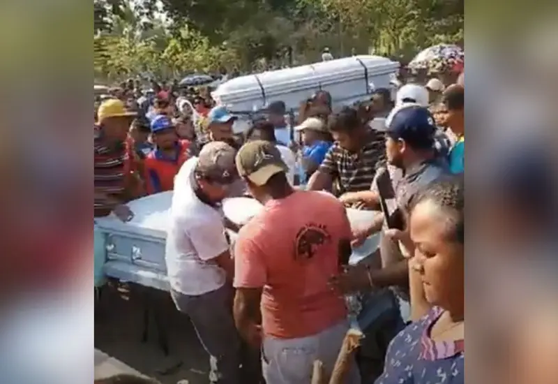 funeral_en_collantes