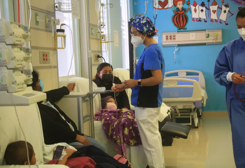 paciente_en_el_hospital_de_la_niñez_oaxaqueña