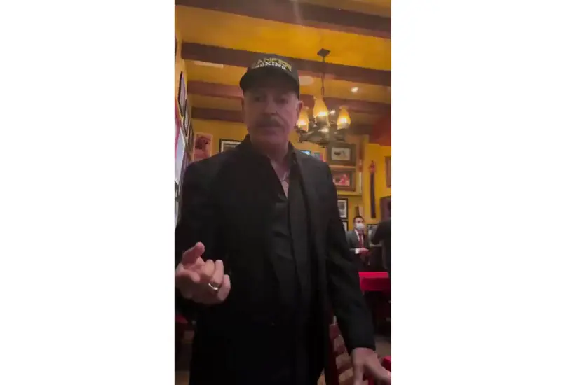 Ataca al Canelo