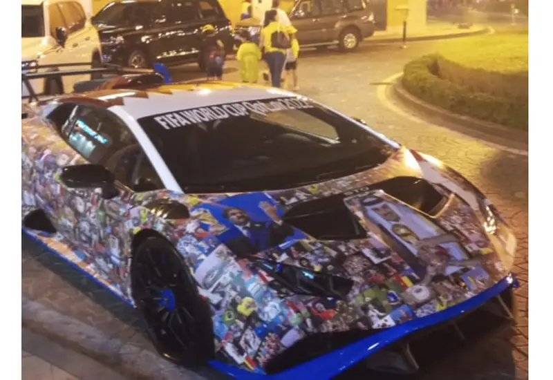 Se trata de un Lamborghini Huracán STO, descrito por la propia firma italiana como un coche de carreras, pero legal para circular en la calle, al tomar la base del GT3.