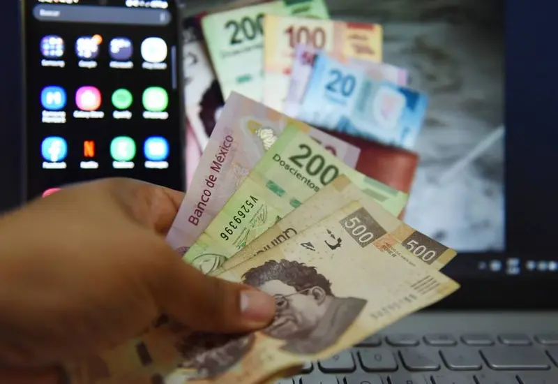 Alertan por proliferación de montadeudas que te ofrecen préstamos rápidos, pero las deudas se hacen impagables y los deudores sufren de extorsión.