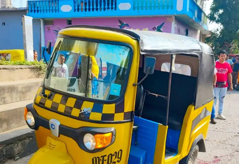 atacan_a_pareja_en_mototaxi