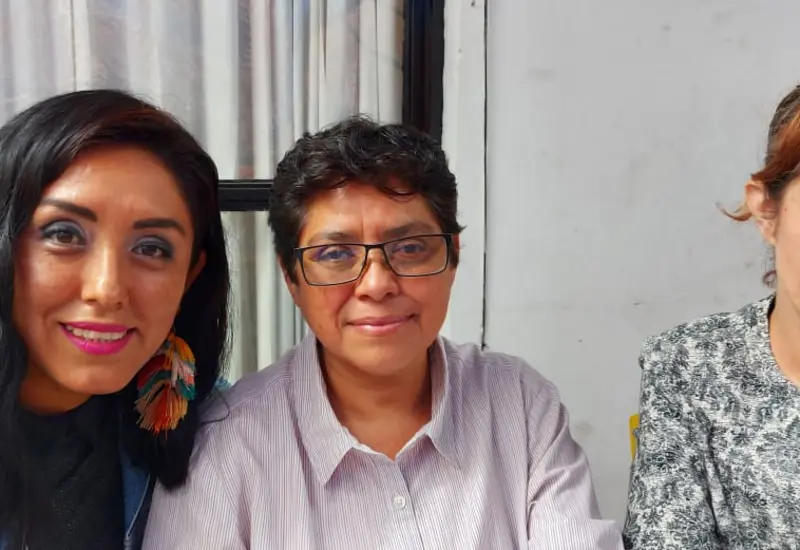 Integrantes de La Sociedad de las poetas 