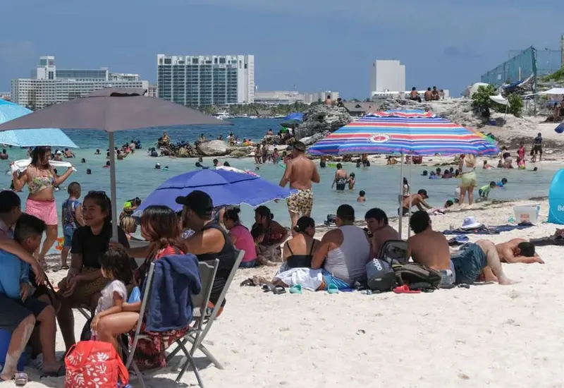 Trabajadores tendrán que esperar a que se retome la propuesta de aumento de vacaciones.