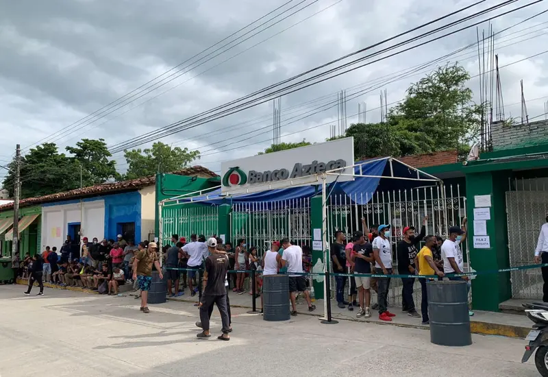 fachada_banco_azteca