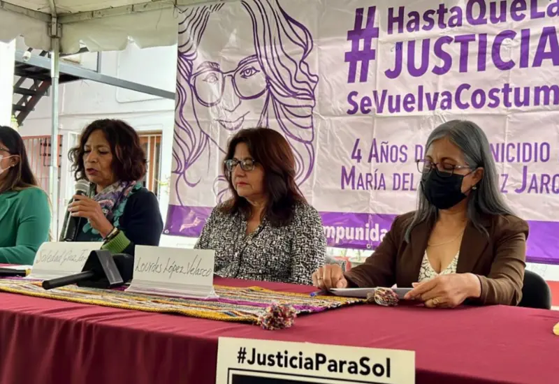 mujeres-rueda-de-prensa