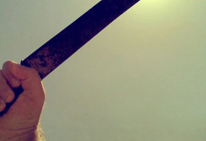 machete