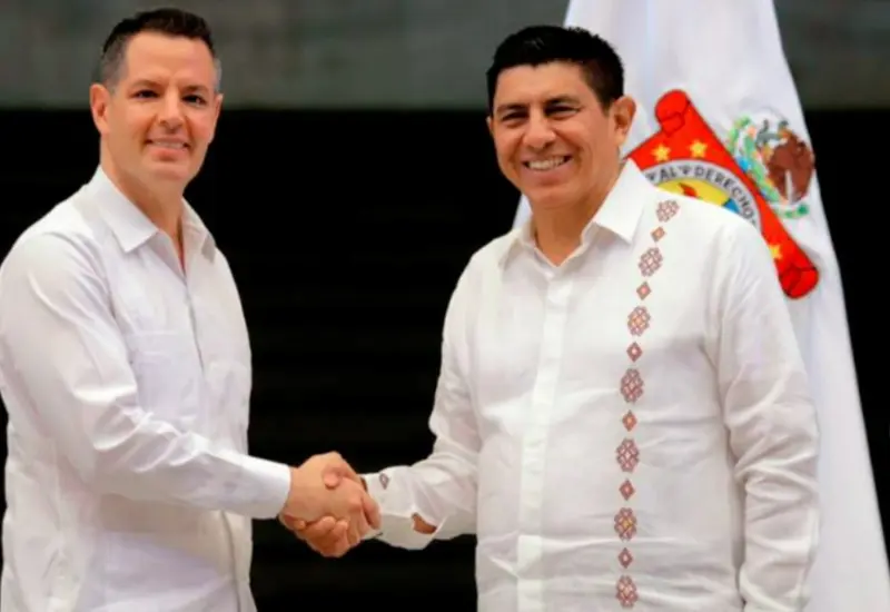 muart-estrecha-mano-jara