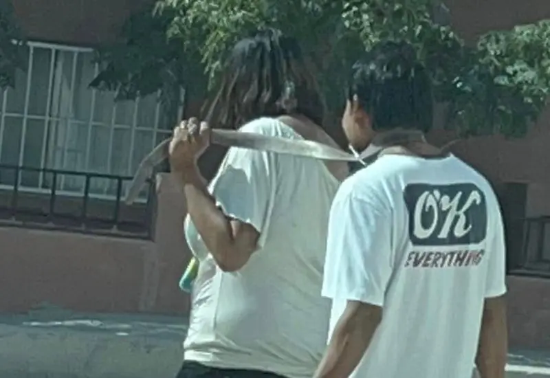 pareja_paseando_cd_juarez