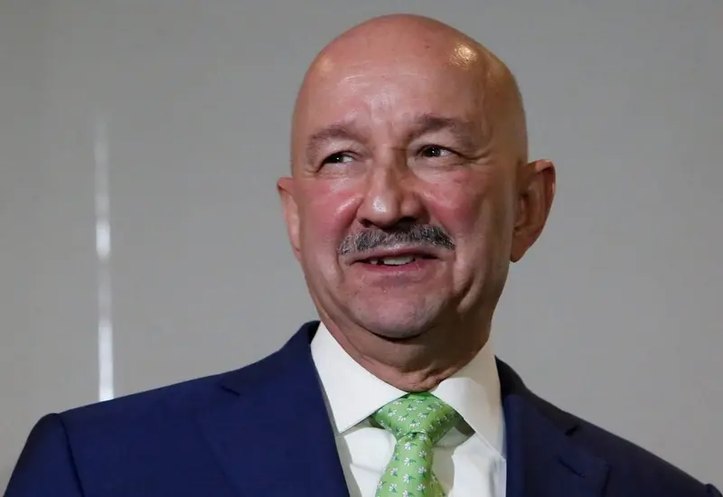 Se sabe que la familia de Carlos Salinas de Gortari es originaria de Nuevo León, uno de los estados donde más se ha recurrido al trámite de nacionalidad española por vía sefardí.