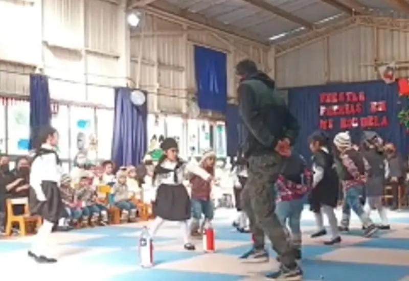 baile-festival-escolar
